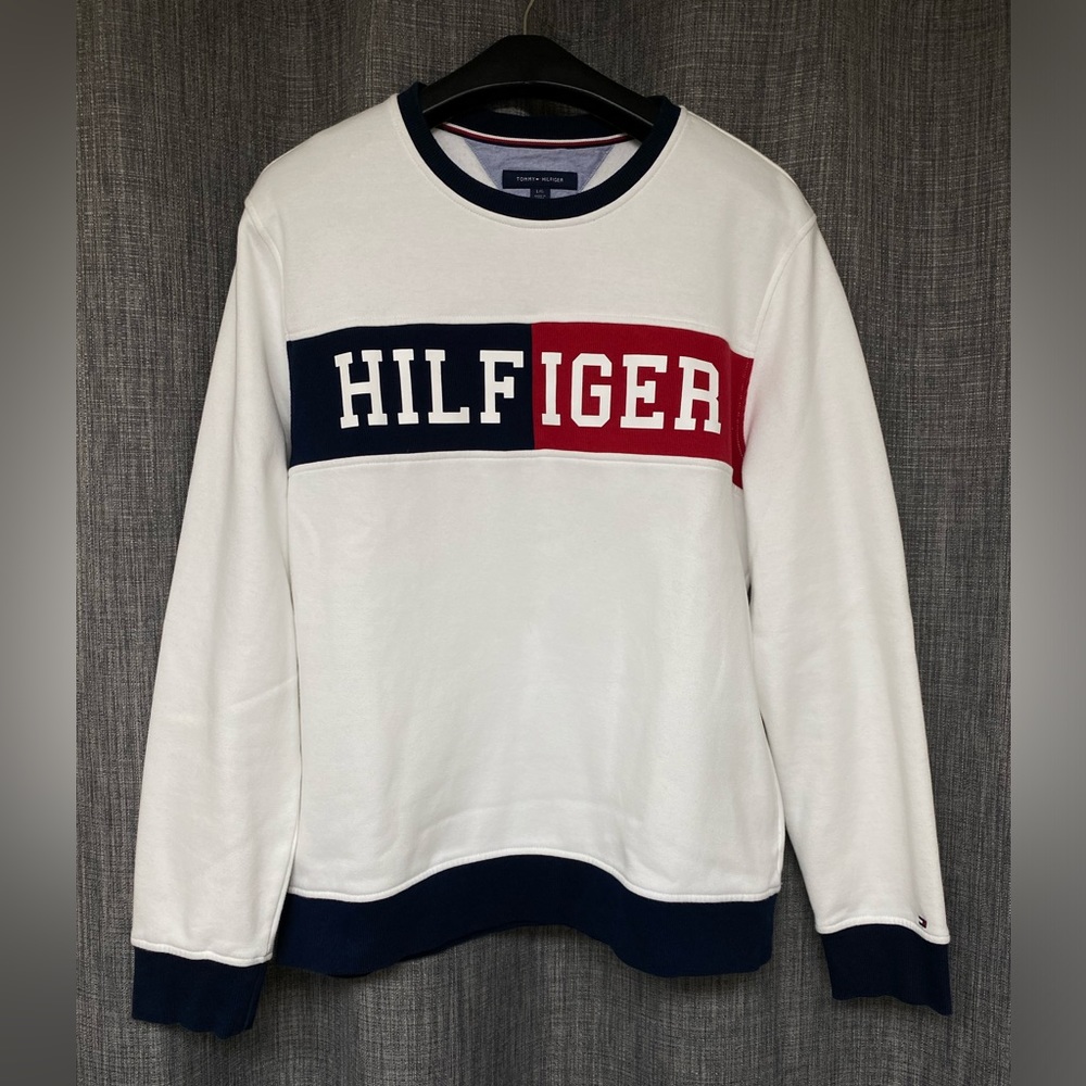 Tommy Hilfiger ‘White Logo Crewneck Sweatshirt’ Large (L)